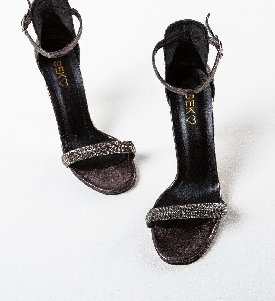 Wow Shoes Сандали на ток Taps Сив