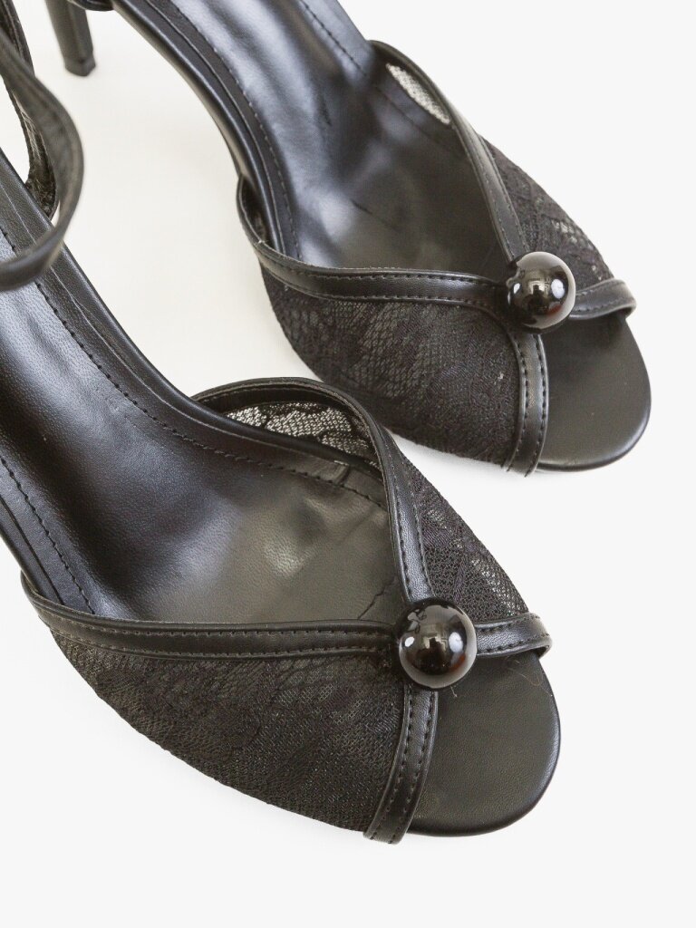 Wow Shoes Сандали на ток Yre Черни